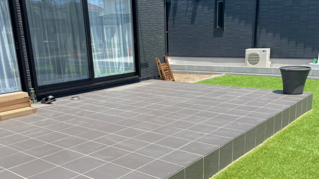 【旅路バーンメア】デッキ 天然木デッキ施工事例 Ｍ様邸